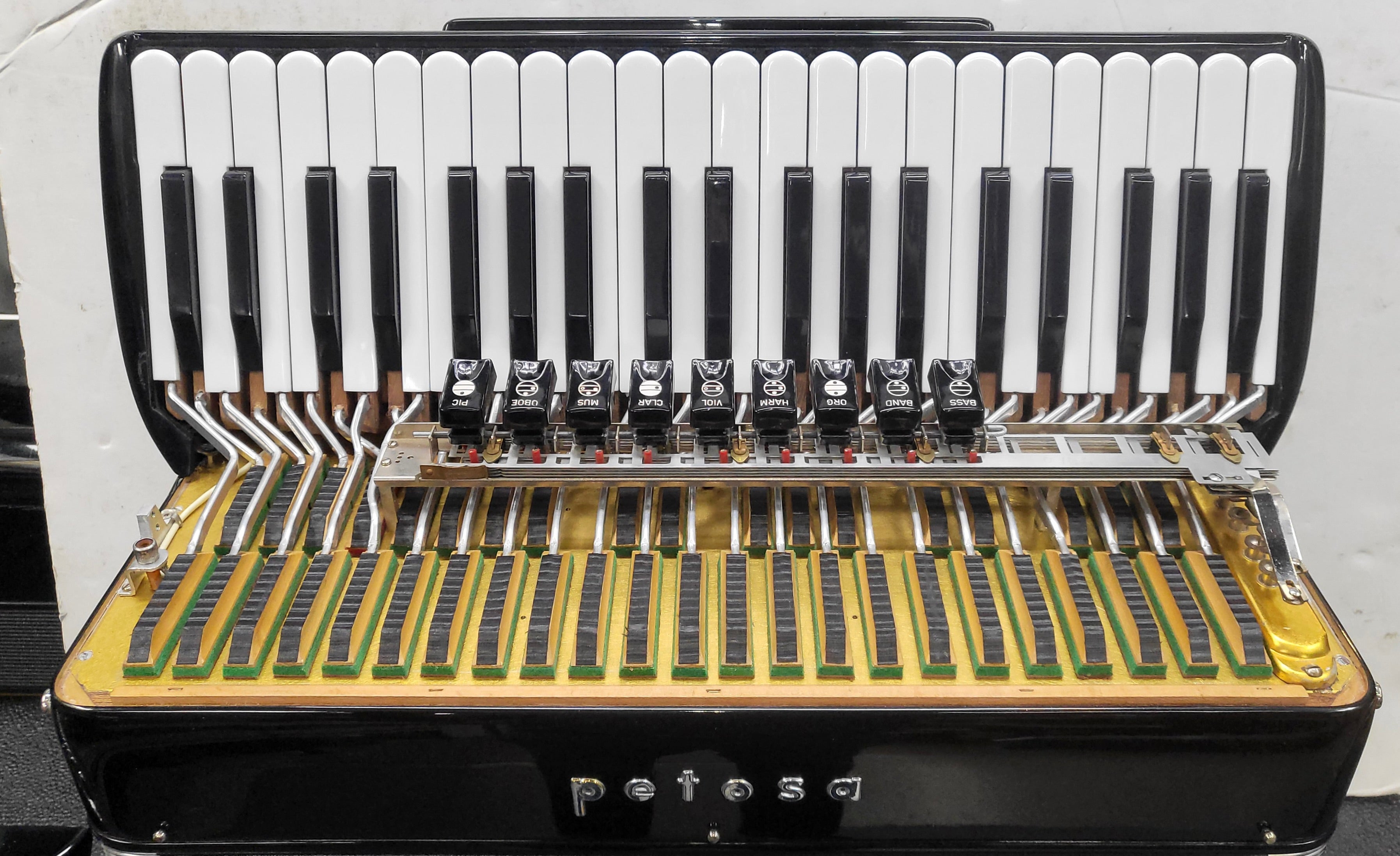 petosa AM-1400 (19 1/4" LMMH)