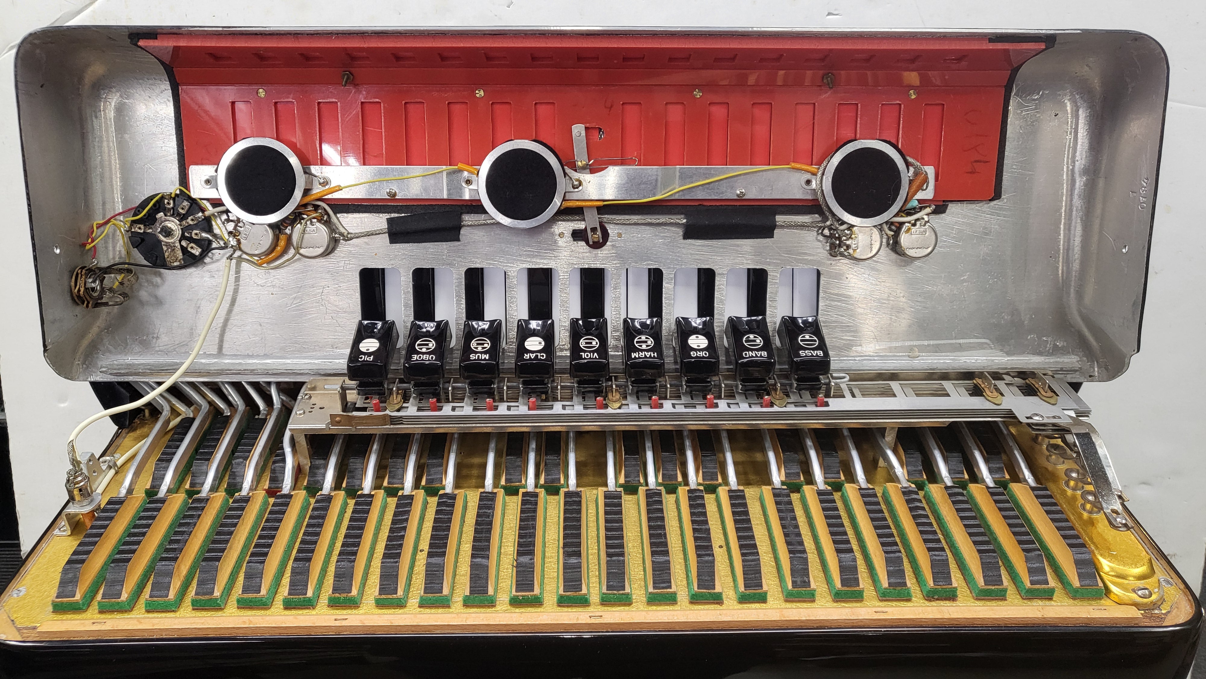 petosa AM-1400 (19 1/4" LMMH)