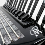 Weltmeister Topas IV  (17 3/8" LMMM)